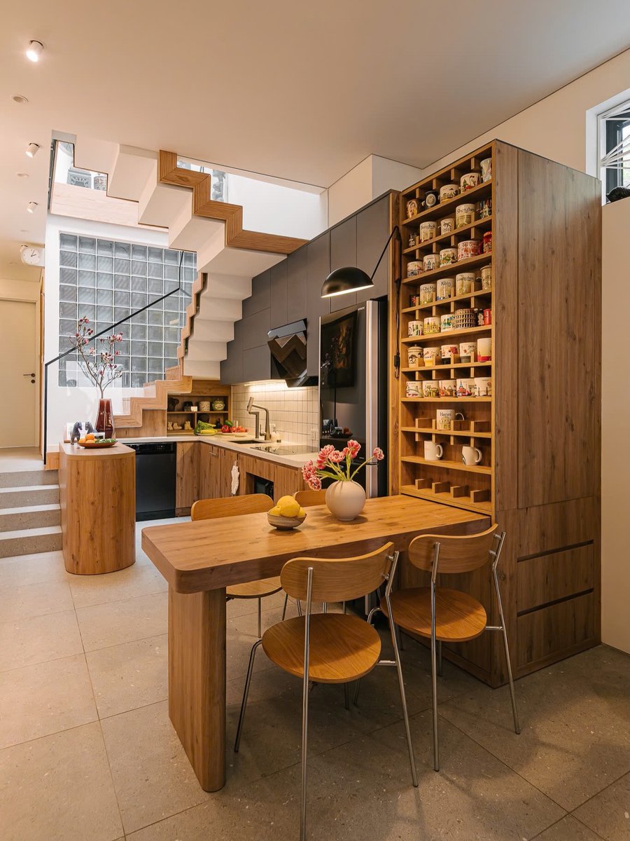 interiorsuckerr's tweet photo. Inside two-story garden house in the heart of Hanoi https://t.co/Yu1VrgFh0i