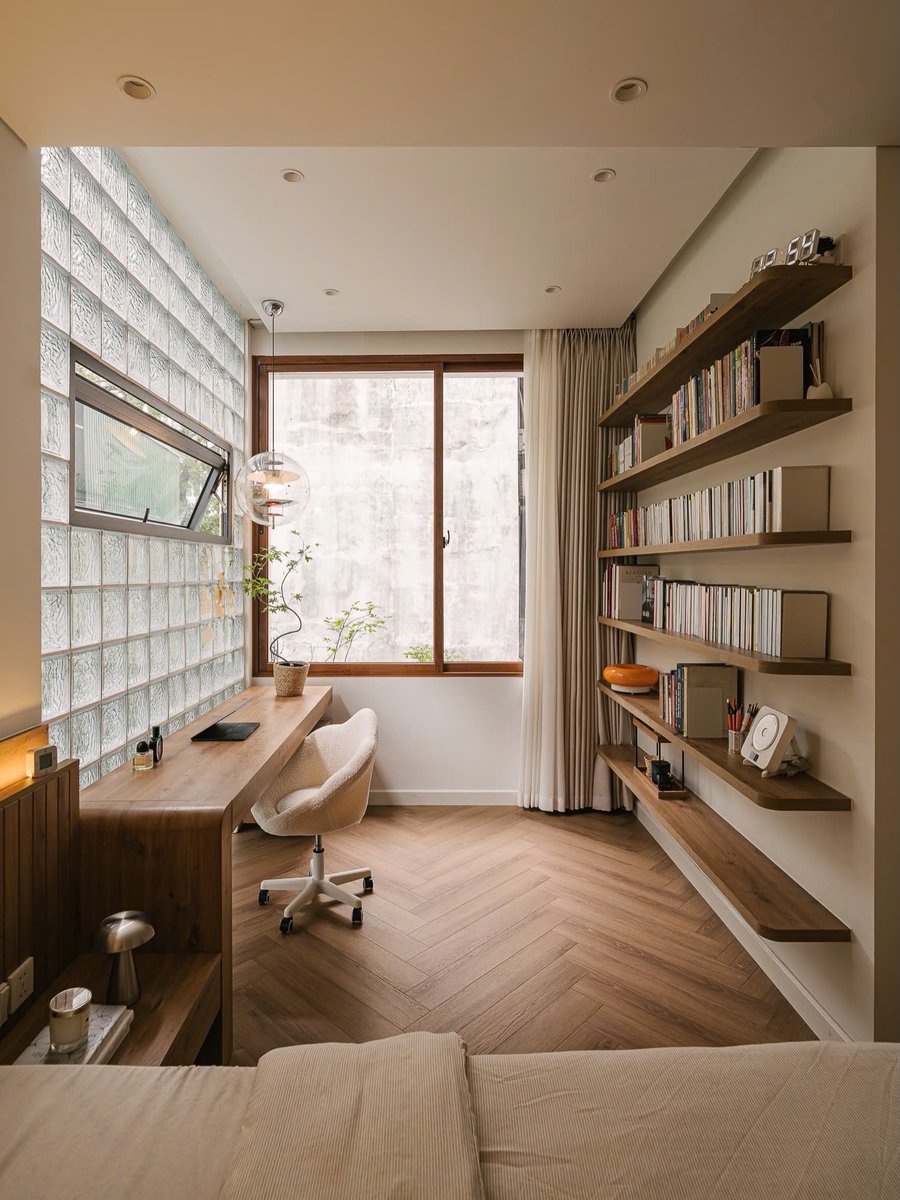 interiorsuckerr's tweet photo. Inside two-story garden house in the heart of Hanoi https://t.co/Yu1VrgFh0i