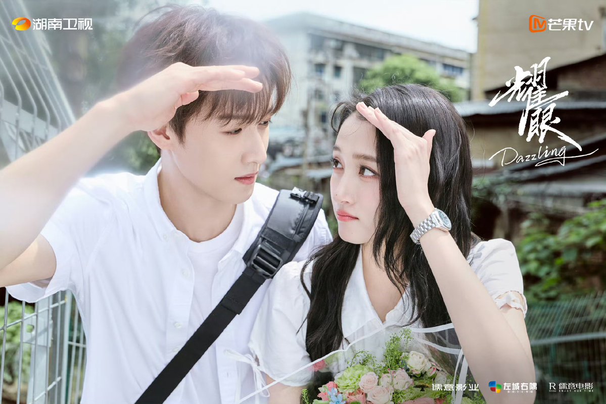 simwoling's tweet photo. 이 화보만 보면 심장이 대폭밯할거같흠 https://t.co/7lyTbgpzQf