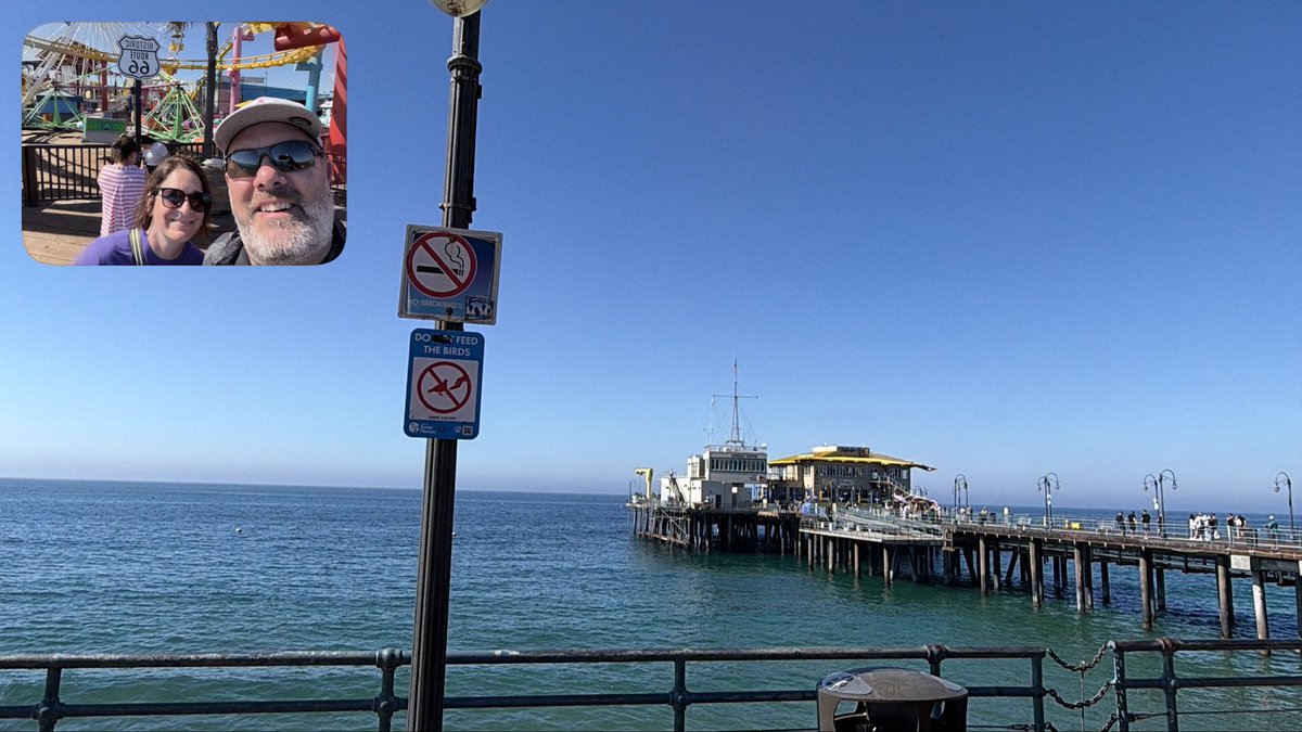 ouspiker's tweet photo. Santa Monica Pier with Nicola https://t.co/HPcrDPLCUO