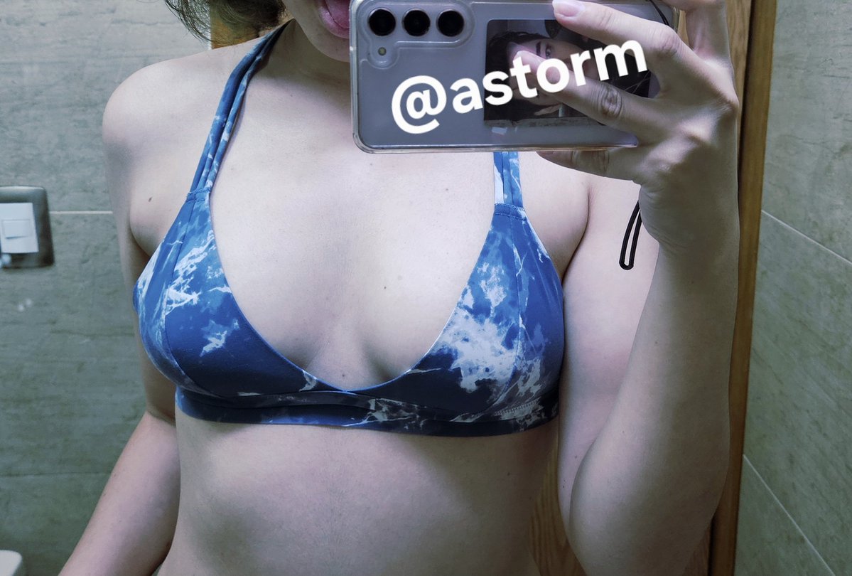 stormmyhead's tweet photo. Ya volvi, asi que ya pueden empezar a pedir sus videollamadas, sexting y contenido 🙂‍↕️
Pronto nuevo telegram 🫶 https://t.co/9NYEnSPGv4