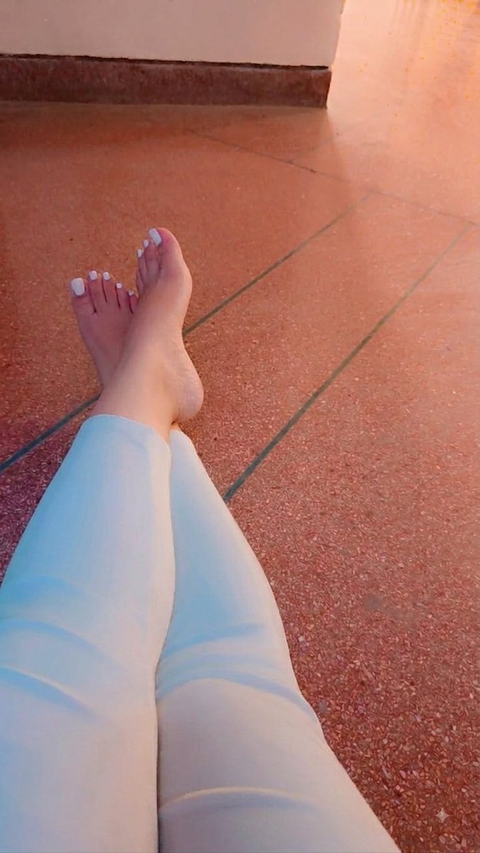Slave_boy011's tweet photo. Bow lower. Asian princess doesn’t need you. You need her feet, her orders, and the privilege of staying broke for her.

@Asiaprincess28 https://t.co/Z3VncqlkNu