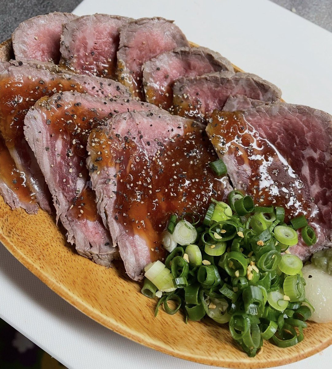 ororon0318's tweet photo. 結局こういう肉が一番美味しいわよね♡ https://t.co/gBluYS7HEJ