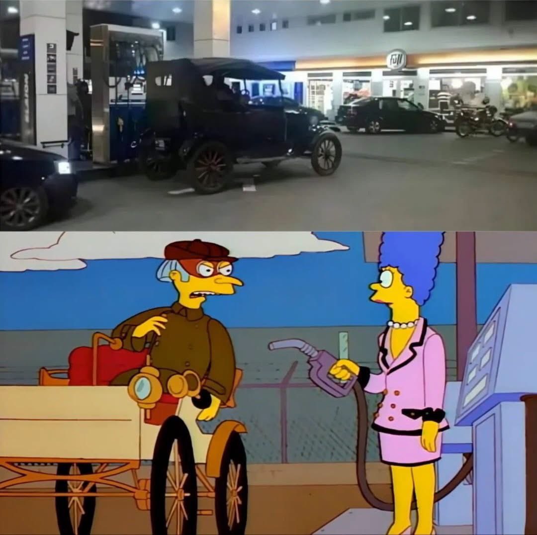SoySimpsonito's tweet photo. Llénelo con destilado de petróleo y revulcanice mis neumáticos ¡Avíspese! https://t.co/hGZXo0KKCe