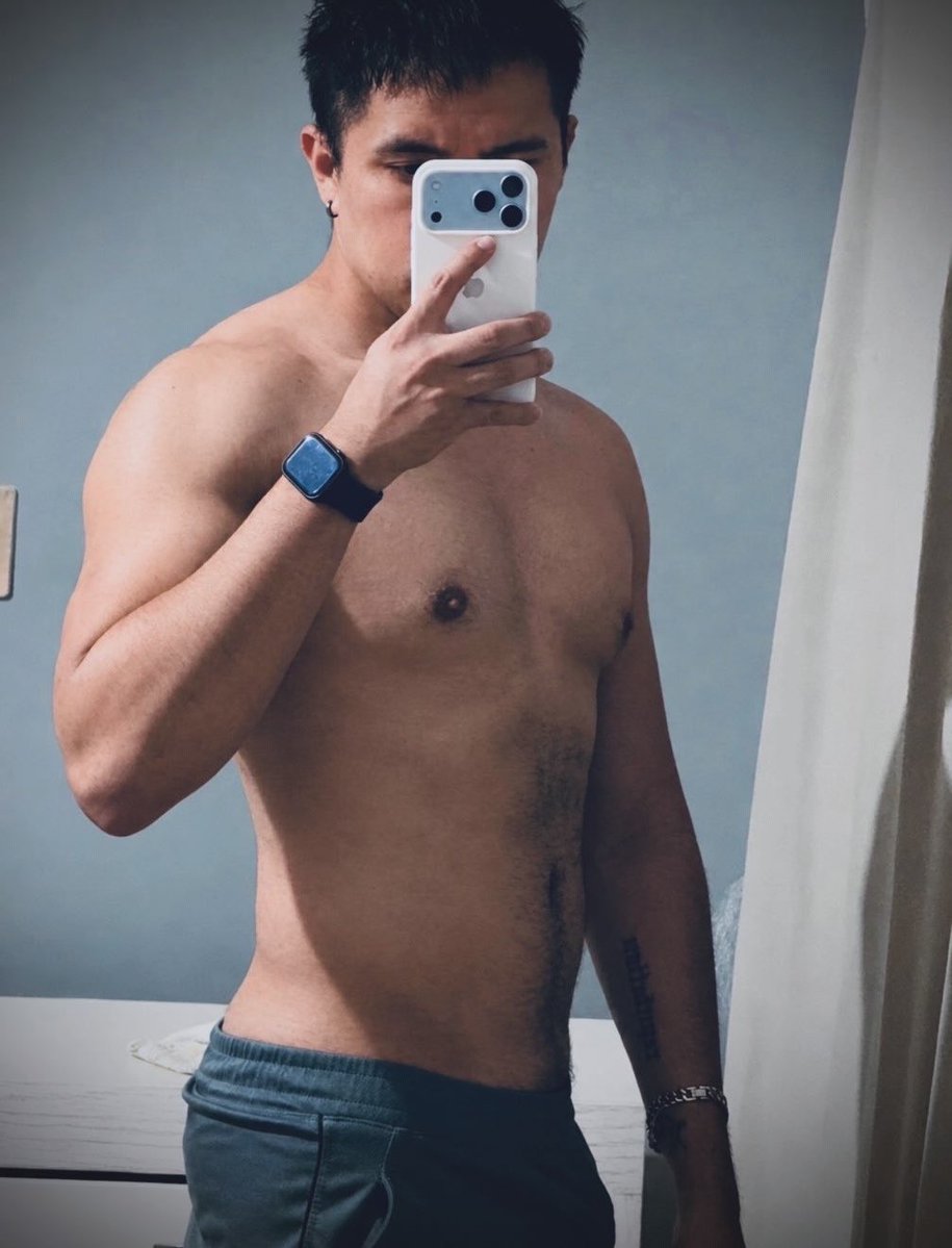 Alberto_Bluee's tweet photo. Il fait chaud 🔥 https://t.co/yX8y3hbUGr