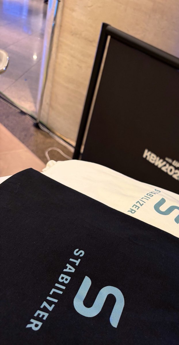 stabi_stb's tweet photo. Directly from Korea 🇰🇷 👕 https://t.co/0uJIauOy9P
