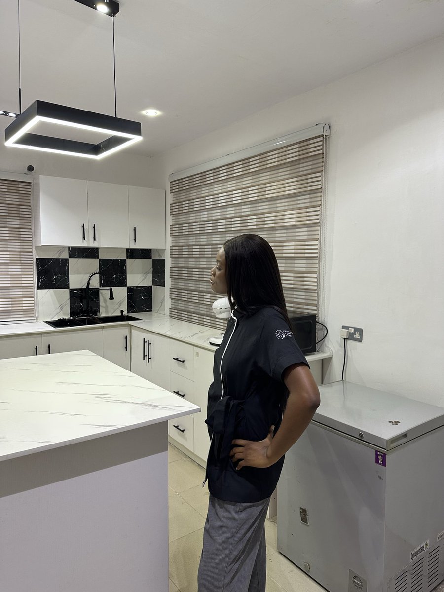 sweetlifeadv's tweet photo. Exquisite Sweet Street studio is liveee😻😻
Tell me congratulations joor!🤩

And the best part…. This is only a bit of what’s coming, stay tuned 👉🏽👈🏽 https://t.co/A5Us5yY4tJ