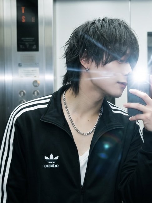 _rb6pi's tweet photo. #裏垢男子 
 #裏アカ女子と繋がりたい https://t.co/rUC5UV58my