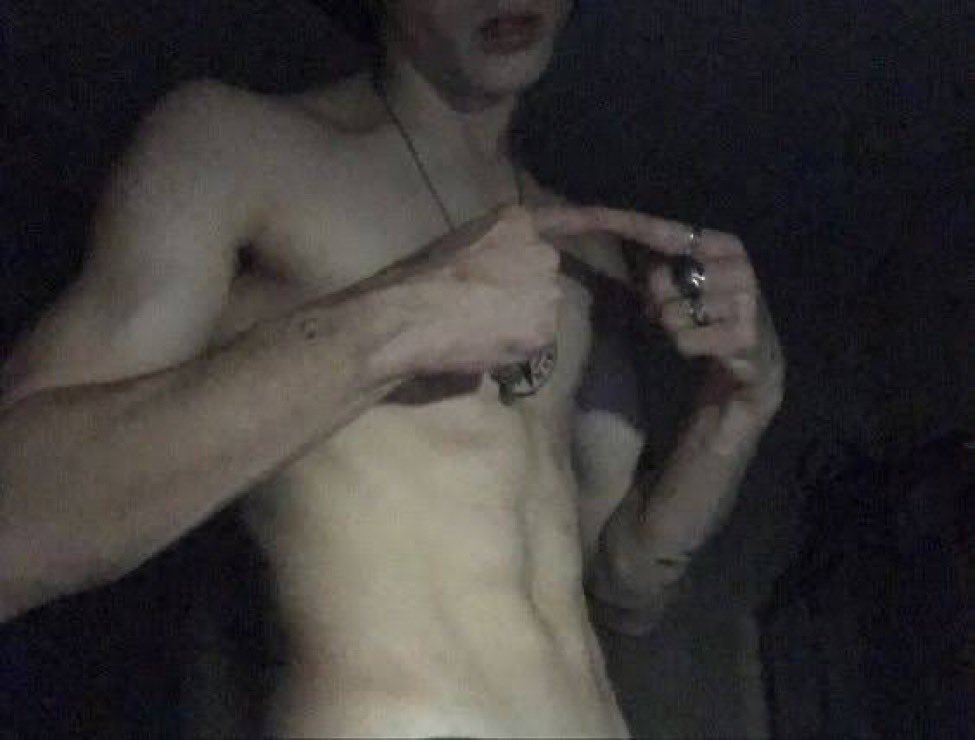 kittyyparasite's tweet photo. https://t.co/knvQnkG1Oa