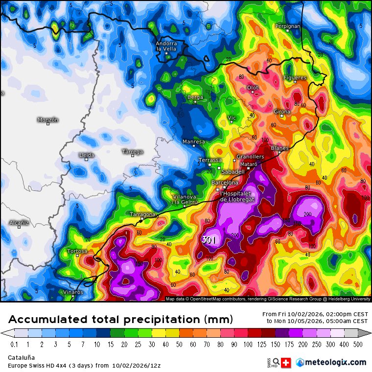 P4Estacions's tweet photo. Alguns dels models mesoescalars fan por 😱 per a les pròximes 48h ⚠️

👉 Amb aquests mapes, podríem superar els 100-200 mm a molts punts del litoral i prelitoral ‼️

#Projecte4Estacions https://t.co/qDJnq3Wfmd