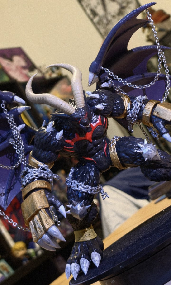 mantieskie's tweet photo. Y así quedó este Diablillo 😍 los detalles de las cadenas en las alas fueron UN MARTIRIO, pero ajá, lo logré jajaja me doy palmaditas en el hombro porque ps… amé el resultado ❤️ Belphemon: Rage Mode ❤️ https://t.co/UPkR6bVrBT