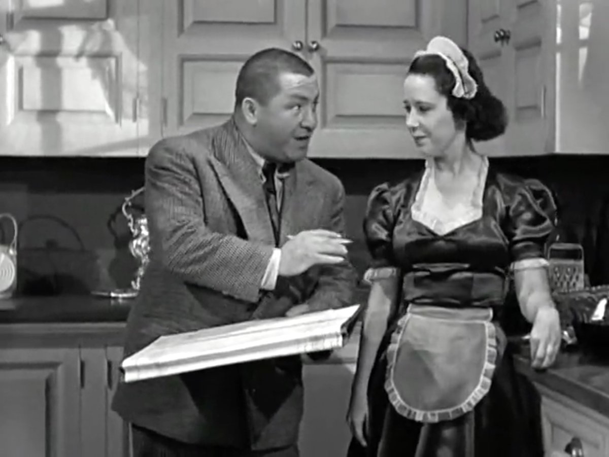 ClownRaynbow's tweet photo. https://t.co/seVHxs94Iy
Released October 4, 1940 - "No Census, No Feeling" starring the #threestooges (Moe, Larry, Curly) with Symona Boniface, Vernon Dent https://t.co/qogREXFWZB
