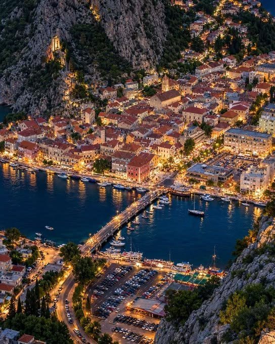 NatureRoot88's tweet photo. Omiš 🇭🇷 Croatia https://t.co/rU2maL2WNY