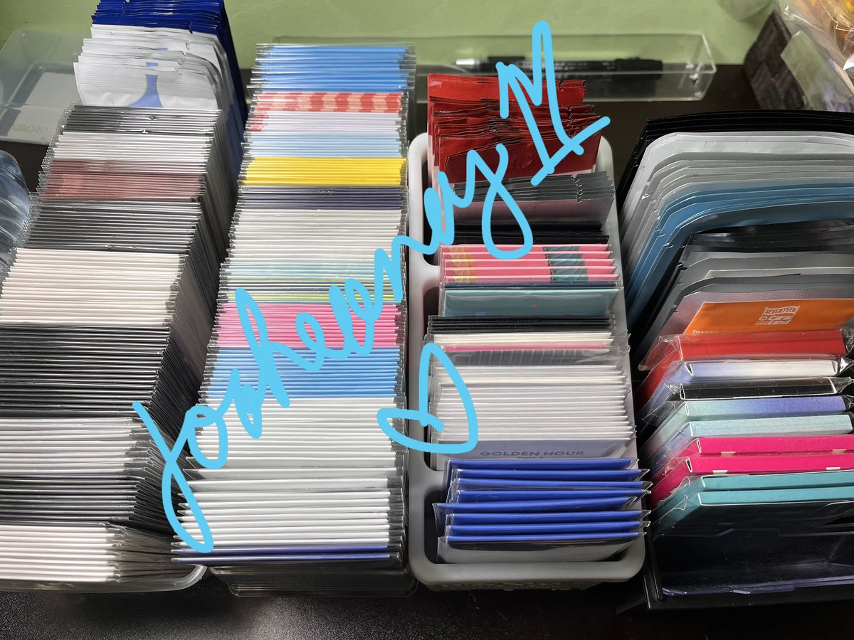 jooheoney17's tweet photo. RANDOM SEALED TRADING CARD PACK GIVEAWAY PH ✨

COMMENT YOUR PREFERRED GROUP/SOLO TC PACK
RANDOM TC PACK BUT SPECIFIC GROUP/SOLO
(SEE THREAD FOR THE LIST OF AVAILABLE PACKS)
2 WINNERS

ENDS OCTOBER 10,2026 https://t.co/LLsMFXhAKW