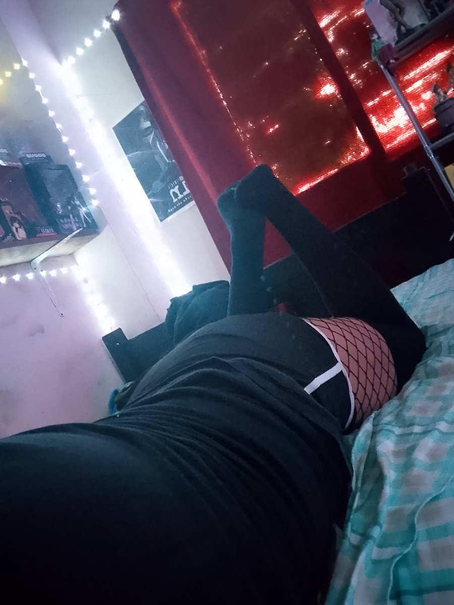 ryuuji_femxd's tweet photo. I love being a femboy 

Pls make me famous https://t.co/WfSAwqeTw2