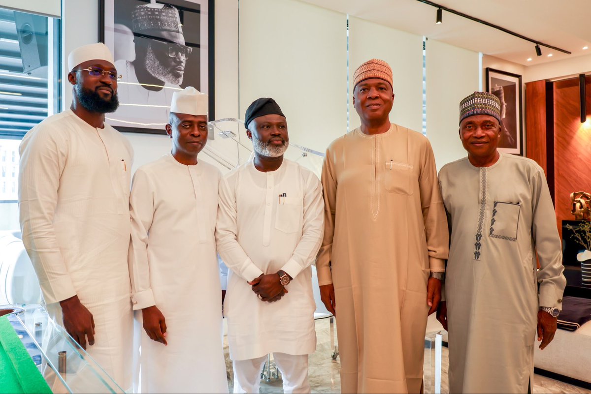 yusufsakaeletu's tweet photo. Earlier today, I accompanied our leader, the 8th President of the Senate, @bukolasaraki , to the office of Amb. Abdulfatai Yahaya Seriki, CEO of Kursi Group.

It is always a pleasure meeting with my big brother. I am proud of all he has built over the years, and his journey remains a source of inspiration to many of us.

May Allah continue to bless his efforts, expand his impact, and grant him greater success.

A New Voice.
