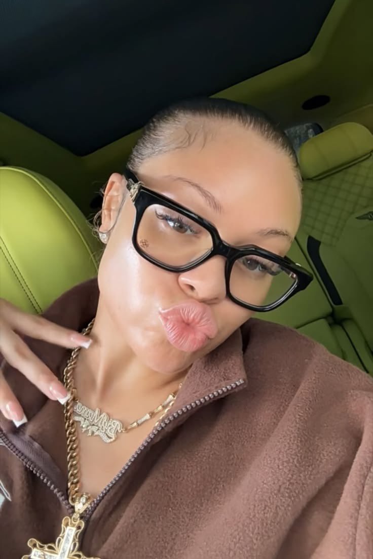GoonDepartment's tweet photo. #latto got me so HARD rn 😵‍💫😵‍💫😍😍😍😏🥜💦 #DSL #goon #lipcontent #faceporn #nutty https://t.co/0RzIrexNsj