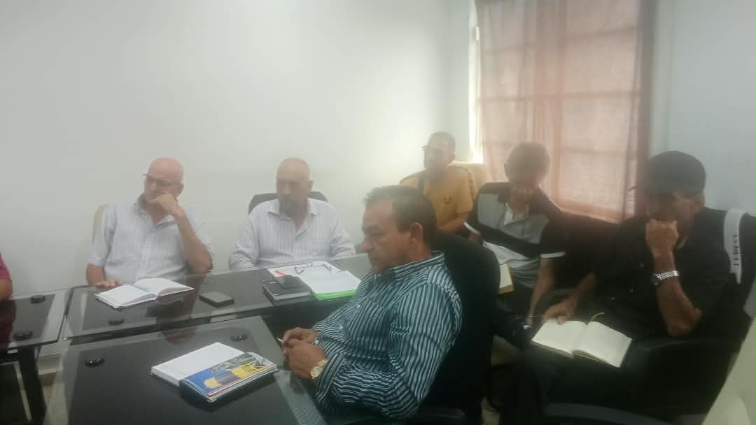 EPP_Cuba's tweet photo. Reunión @EPP_Cuba  para la implementación de las 176 transformaciones económicas y sociales con la UEB Pinar de Río.
 Se habló del Código de trabajo, restructuración de la plantilla  trabajadores, plan de producción 2027, matriz energética, entre otros.
#EPPEnTransformacion https://t.co/jRyWCbJzPB