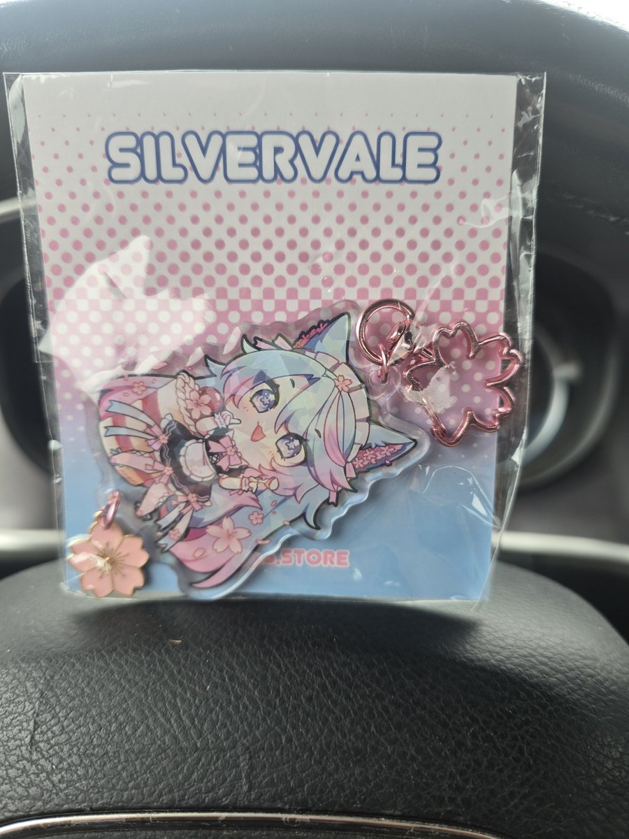 Michael65923358's tweet photo. @Kairuichan Got it today. Its so pretty https://t.co/UZdp8fQEkU