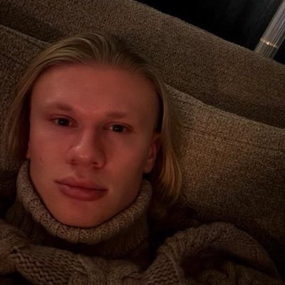 suhtire_'s tweet photo. #NewProfilePic https://t.co/5qT0KlIILy