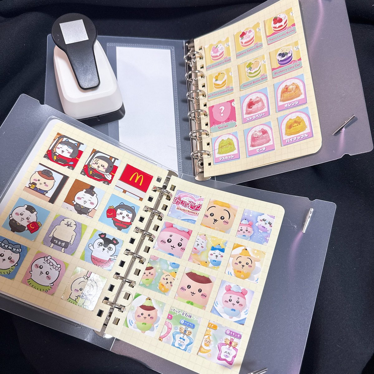 otay67852540's tweet photo. ずっとやりたいと思ってたスクラップ帳（？）に使うクラフトパンチが100均に売ってたので即買い🥰

娘もやりたい！というので、お揃いのノート準備して一緒に黙々と作業してた😂

どんなノートになってくのか楽しみ☺️ https://t.co/gH6vrBWXmc