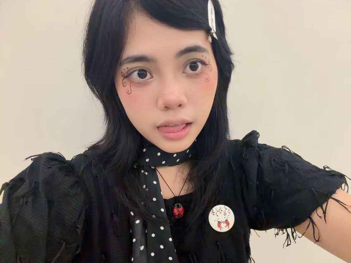 beetleskirt's tweet photo. ^__________^ https://t.co/DLoQAaHOlG