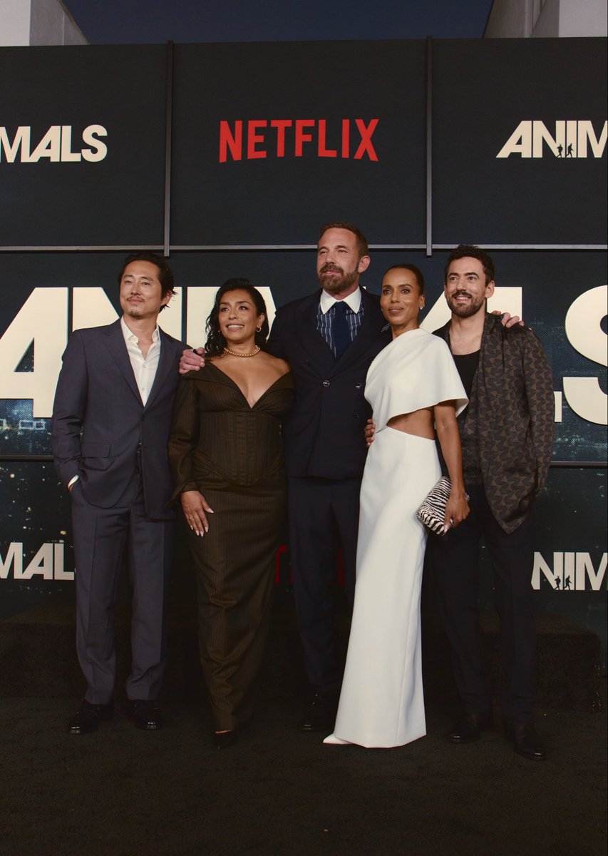 LuisGerardoM's tweet photo. Un sueño. Premier #ANIMALS en Los Ángeles. 
Qué emoción poder compartir pronto esta película con ustedes. 
9 de Octubre en @netflix. https://t.co/O0rebY1YDA