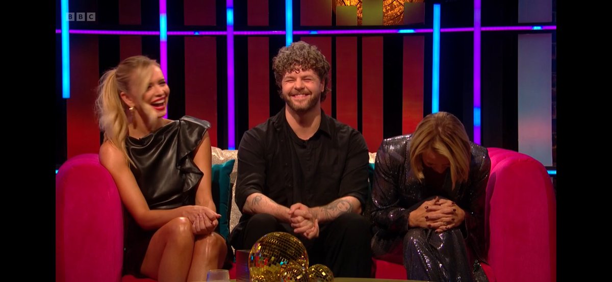 Bethan_Artist's tweet photo. It was lovely seeing @JayMcGuiness back on #Strictly #ItTakesTwo tonight 🧔🏻♂️🪩
Talking about the Movie Week routines with Kimberley Walsh & former pro dancer Nadiya on the Friday panel ✨✨
Looking forward to seeing Jay back on It Takes Two on Monday to talk about Saturday show 👍🏻 https://t.co/UJUxPy3Qcl