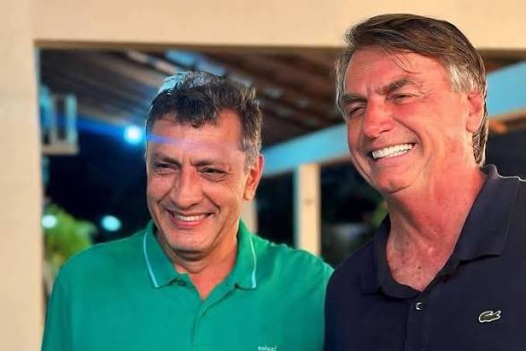 DiegoMaCP's tweet photo. @Alexandra7bjj @brunosantos714 @qjao17 @ferdeg_renasce Mentira, não acredito nisso, não pode ser.

Mas é o que tem esse irmão aqui?? Acho que eu só posso estar enganado.

“OH O PASTEL, OH O PASTEL” https://t.co/oMqJPilJgt