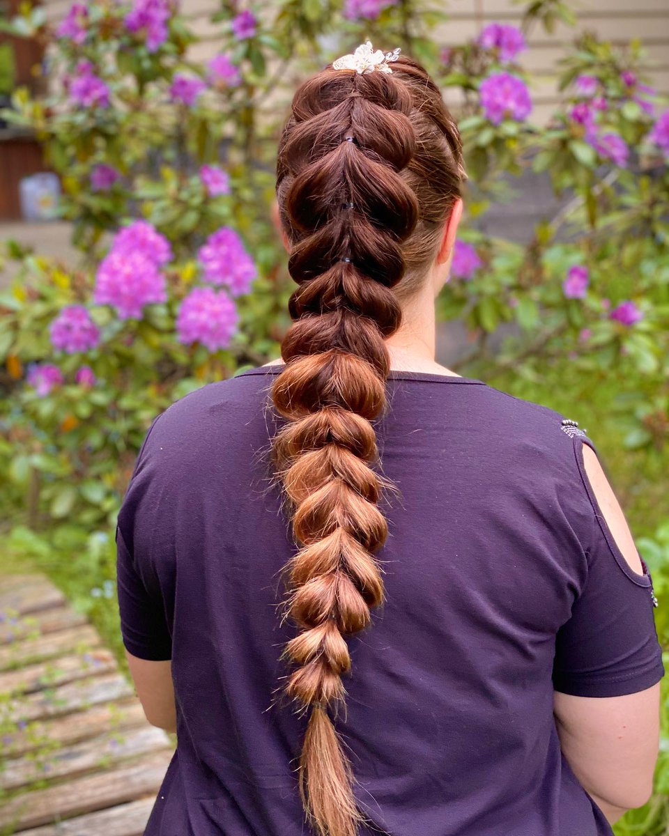 kinho_sa's tweet photo. A pull-through braid is always a great option. https://t.co/8A6swH98Da