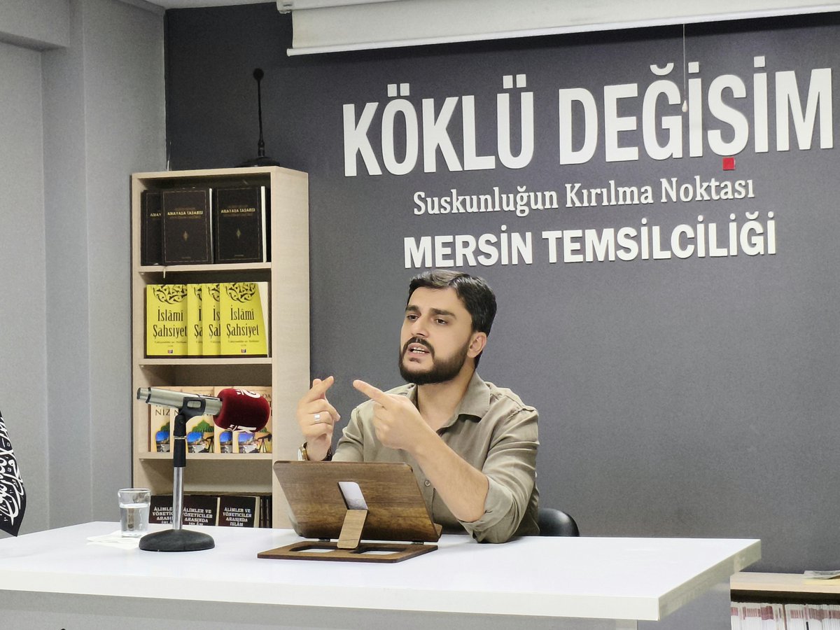 kokludegisim33's tweet photo. Köklü Değişim Mersin Temsilciliğimizde bu hafta ''CUMA SOHBETLERİ'' kapsamında İlyas Kösem "İslam ve Hayat" başlıklı konusunu anlattı.

Programımıza icabet eden kardeşlerimizden Allah razı olsun.

Selam ve Dua İle... https://t.co/1Ks3U1isYT