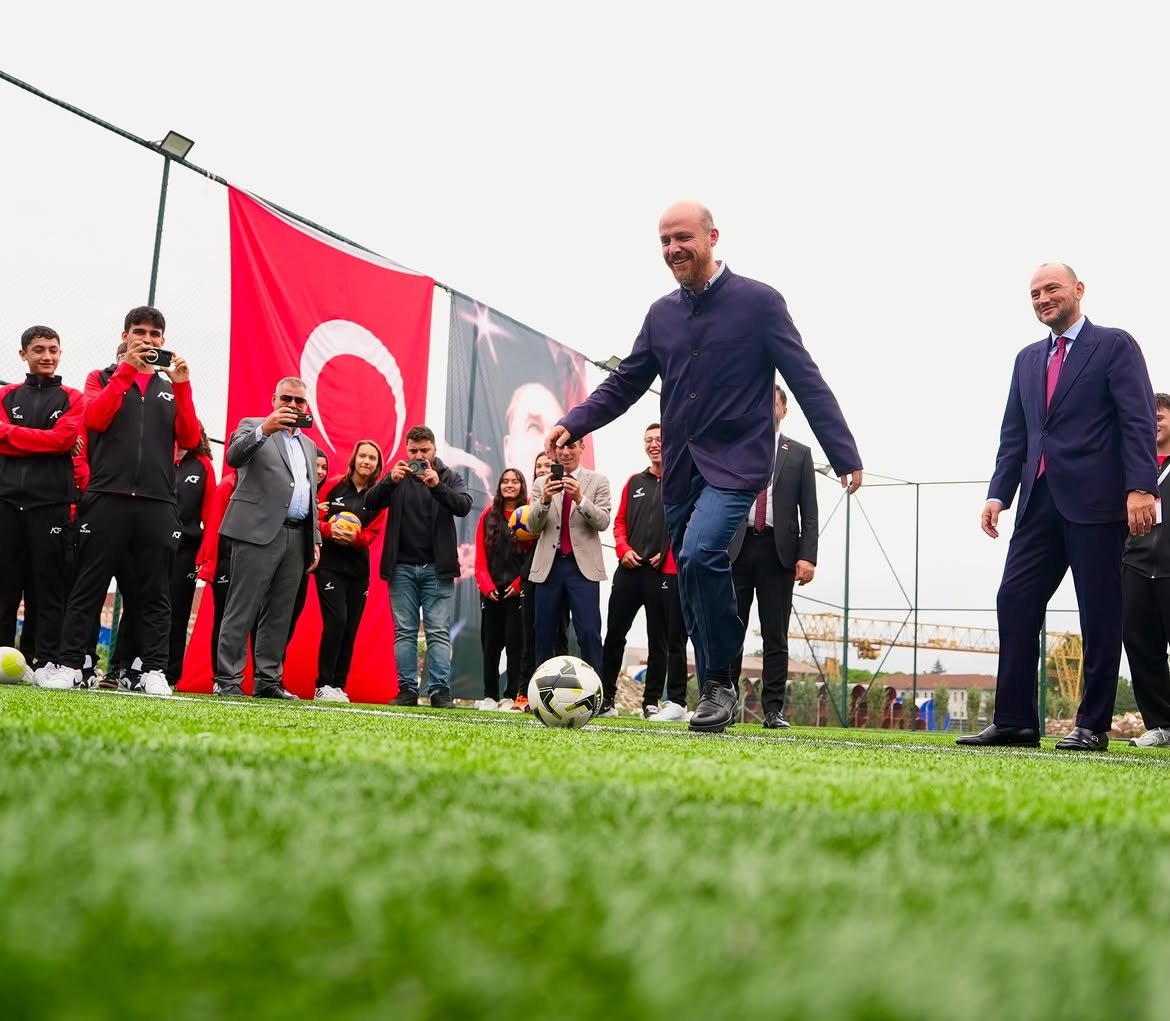 bilalerdogan_TR's tweet photo. Gençlik varsa umut var. https://t.co/adohkmFmz9