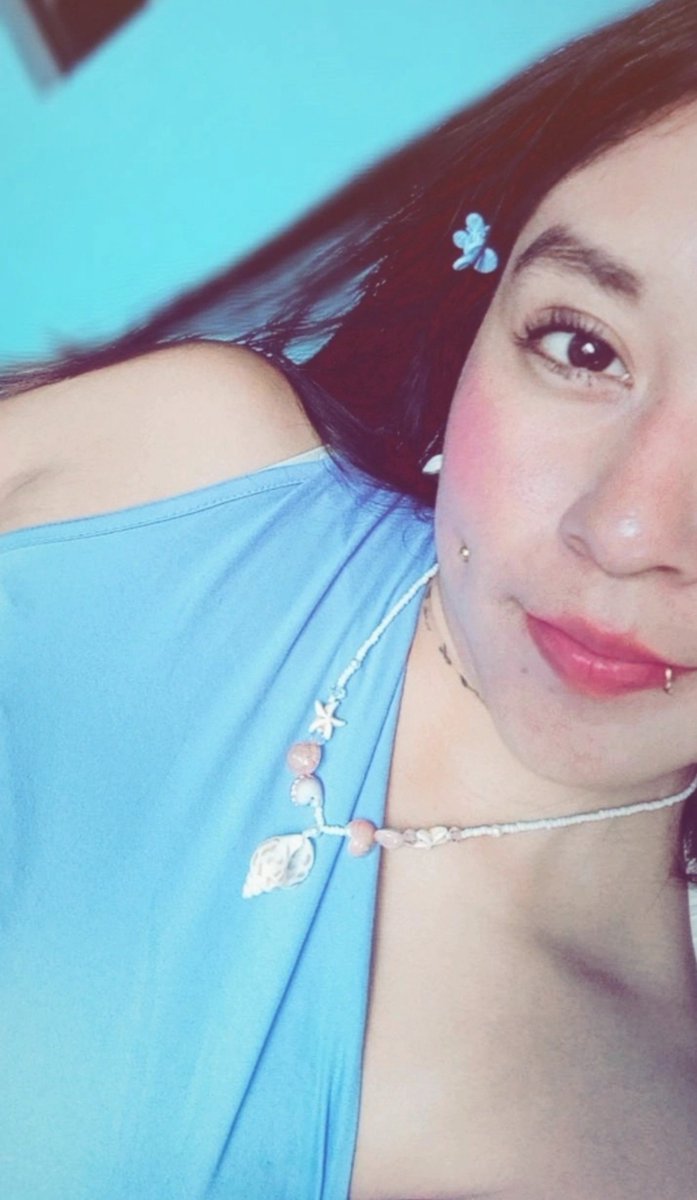 edulizher9507's tweet photo. Bonita la sonrisa y la mirada !! https://t.co/3IgLgZy257