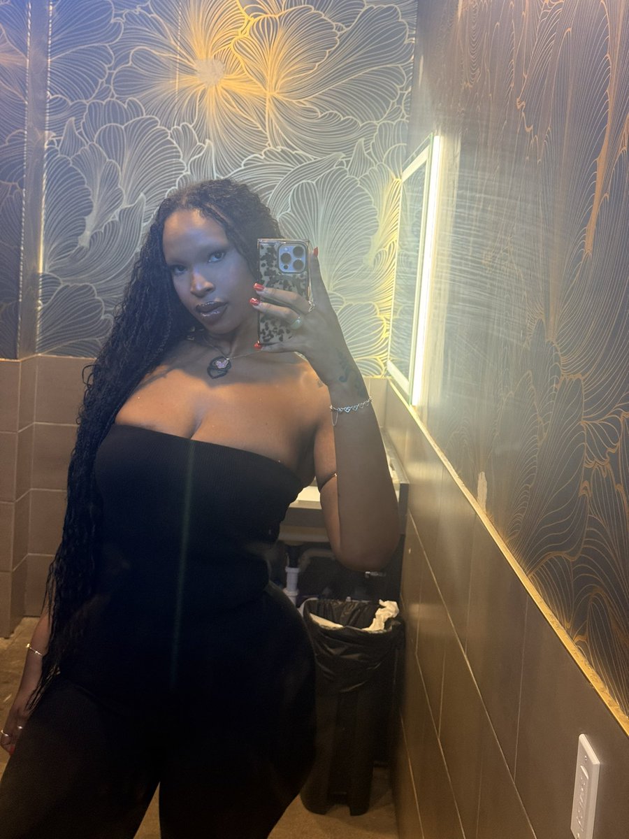 mayajosal's tweet photo. And ima always get what I want 🖤 https://t.co/23bxtMLPkd