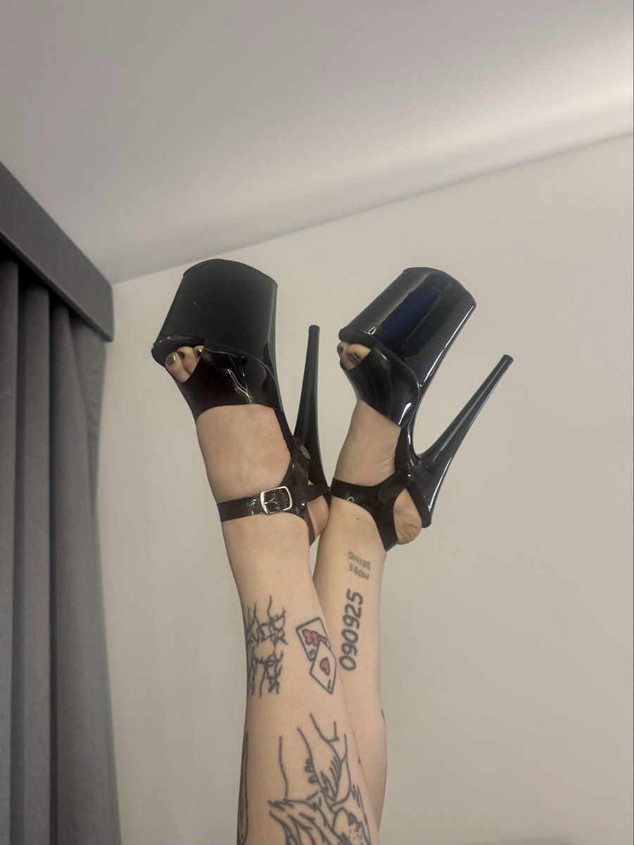 daisychainsyyz tweet picture