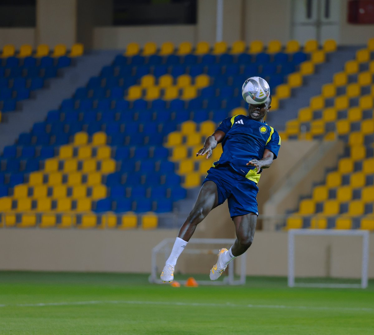 AlNassrFC's tweet photo. ختـام الاستعـداد لوديّة الأنوار المغلقة مساء الغـد ⬅️ https://t.co/Ws3v8aeUzH