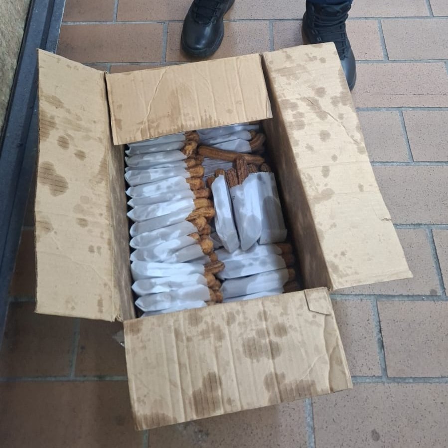 MetroCDMX's tweet photo. @2012i8 @ClaraBrugadaM Karla, elementos de seguridad realizaron inspección en el vagón R.3677, detectando la caja mencionada. Gracias por el comentario. https://t.co/NJ7QKK1iUS