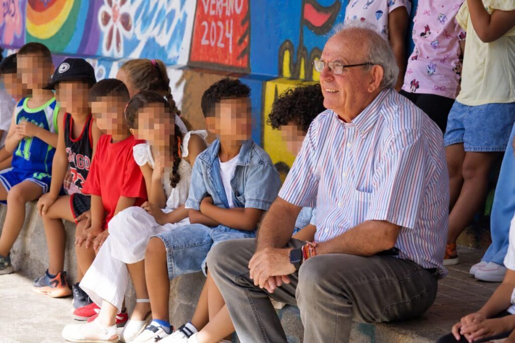 AlisonBownxe's tweet photo. Vícar’s children start the school year with enthusiasm. https://t.co/28Df2pmutY