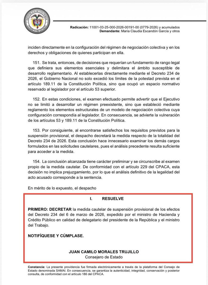 AForeroM's tweet photo. .@consejodeestado nos da la razón y suspende Decreto 234 de 2026 de Petro, que forzaba la negociación colectiva pro industria.

Usurparon funciones del congreso y trataron de sacar por la puerta de atrás disposiciones hundidas de la laboral.

En buena hora la justicia los frenó. https://t.co/PLCAqTrawk