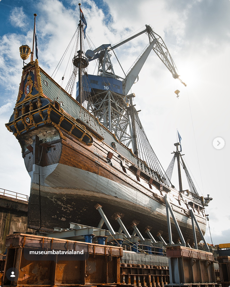 WybeKuipers's tweet photo. De Batavia op het droge. https://t.co/owPKtg4qYi