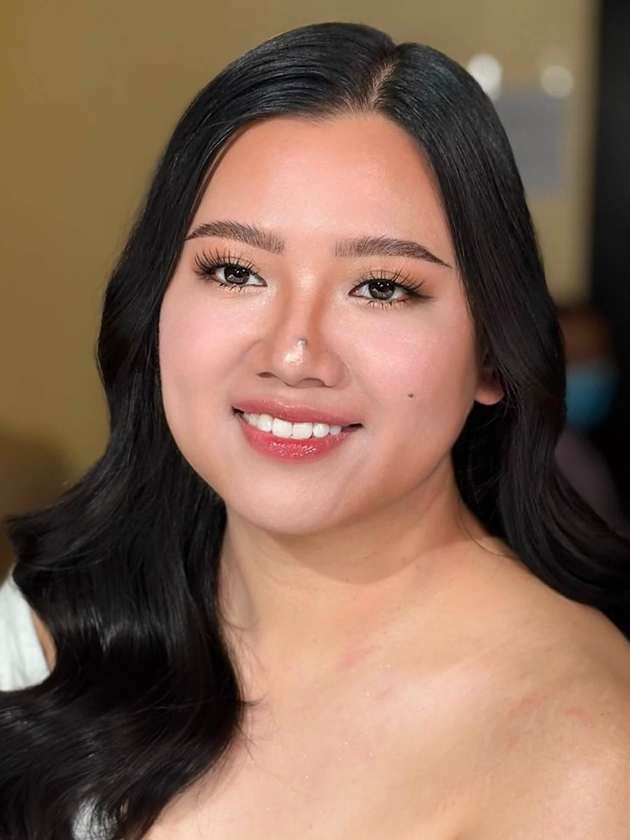 Sintomuito_'s tweet photo. Our gorgeous bride yesterday, Miss Regina Yoma. Affordable, quality hair and makeup for weddings, debuts, graduations, proms, pictorials, pageants, family portraits, and special occasions. Book your event now. https://t.co/yP1fR1jOIQ