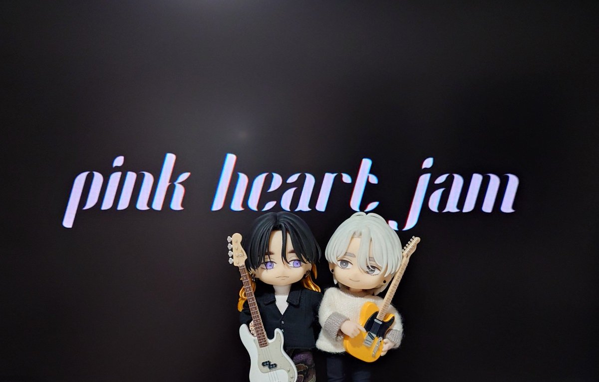 Pink_Heart_Jam's tweet photo. #ピンクハートジャム
⋆⸜❤︎ 開催PV大公開 ❤︎⸝⋆

うわぁーぁーぁー
🔥衝🔥撃🔥力🔥すごい！
ちょっと凄すぎませんか？！

🚬 CigarsのBGMもすごい…！😳！
見ているみたいで感動いたしました😭

@_shikke 先生🌱
本当にありがとうございました!
感動しました～🥹

Cigars+Yuki 最高です🎸✧•🎤 https://t.co/0X59f6BDkY