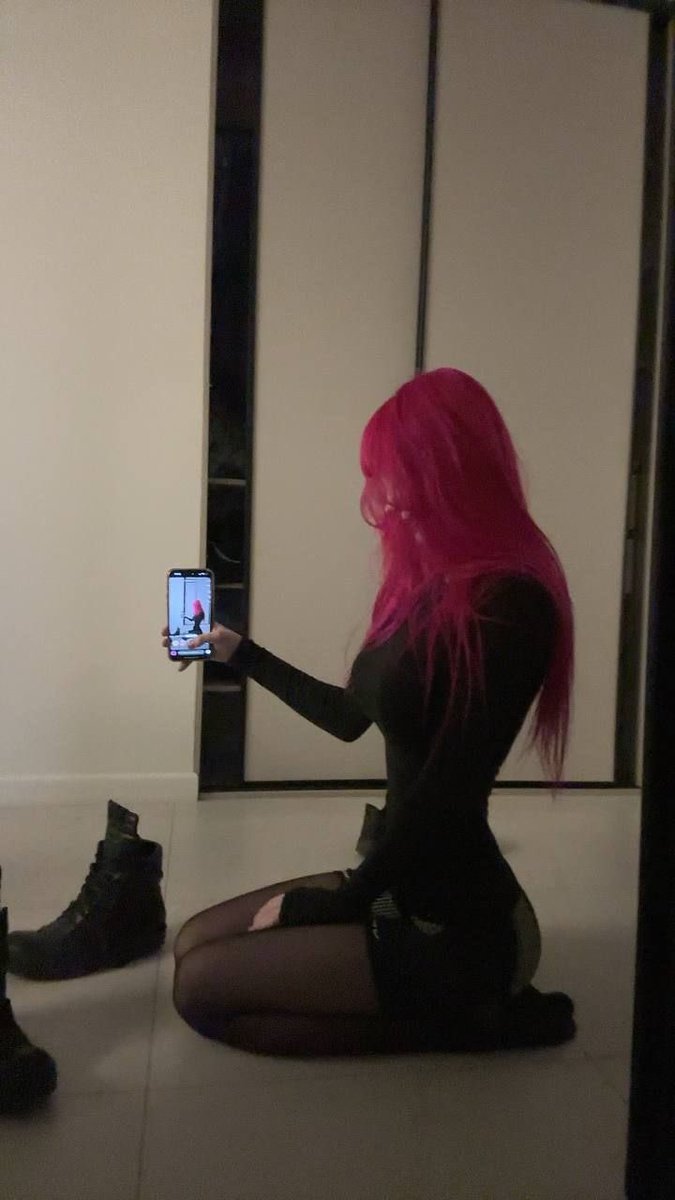 MiauKitt's tweet photo. 🩷🐱 https://t.co/s5ZZWlTn6i