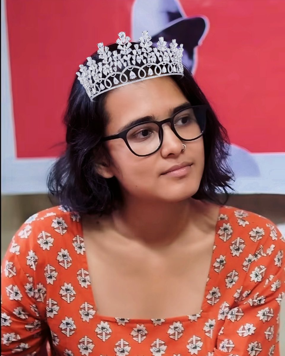 ripper_dhruvaa's tweet photo. Queen on earth.             Burdens on earth. https://t.co/C33ieHaW8Y