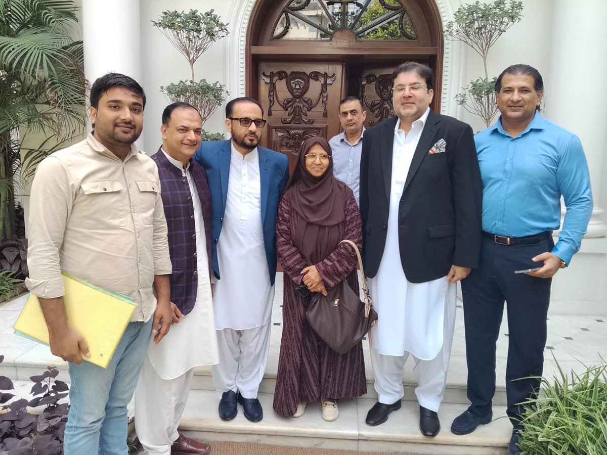 punjab_pk13347's tweet photo. ماڈل ٹاون آفس https://t.co/vNwzmeMIdq