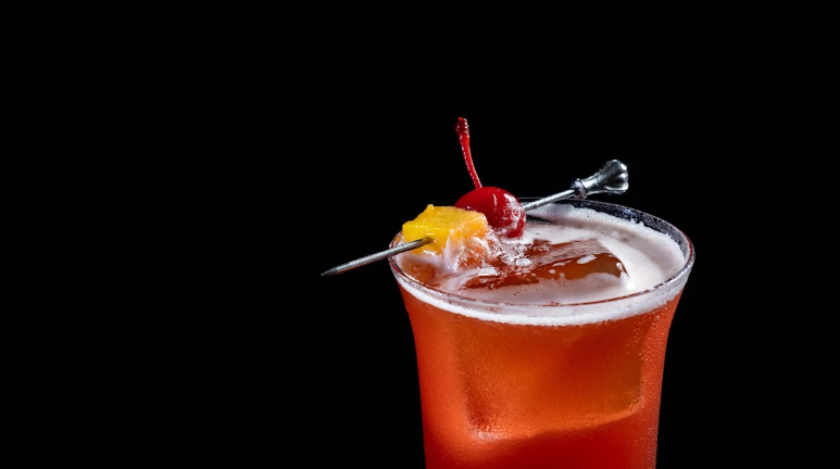 animalgourmet's tweet photo. 🍹¡Bellini, Singapore Sling y Hurricane! 🍸 Son tres cocteles con mucha historia que contar, descúbrela aquí 👇

https://t.co/ZXlezqvnZT

#Animalgourmet #Cocteleria #Bellini #Recetas https://t.co/PsnITgMONe