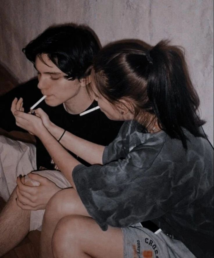 _America_302's tweet photo. Your one glance left my heart restless,
what the cigarette couldn’t do, your smile managed to do. 🖤✨🚬 https://t.co/RPkUMbqChO