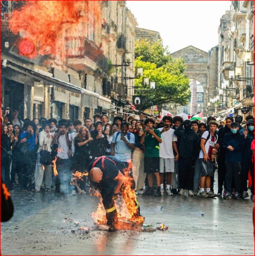 _DirtyApe's tweet photo. If you vote for democrats or dont vote this could be us in 10 years or less.

Remember that this is what waits for your children.

Do you really want to risk America on that! https://t.co/ey1RpNRXw1