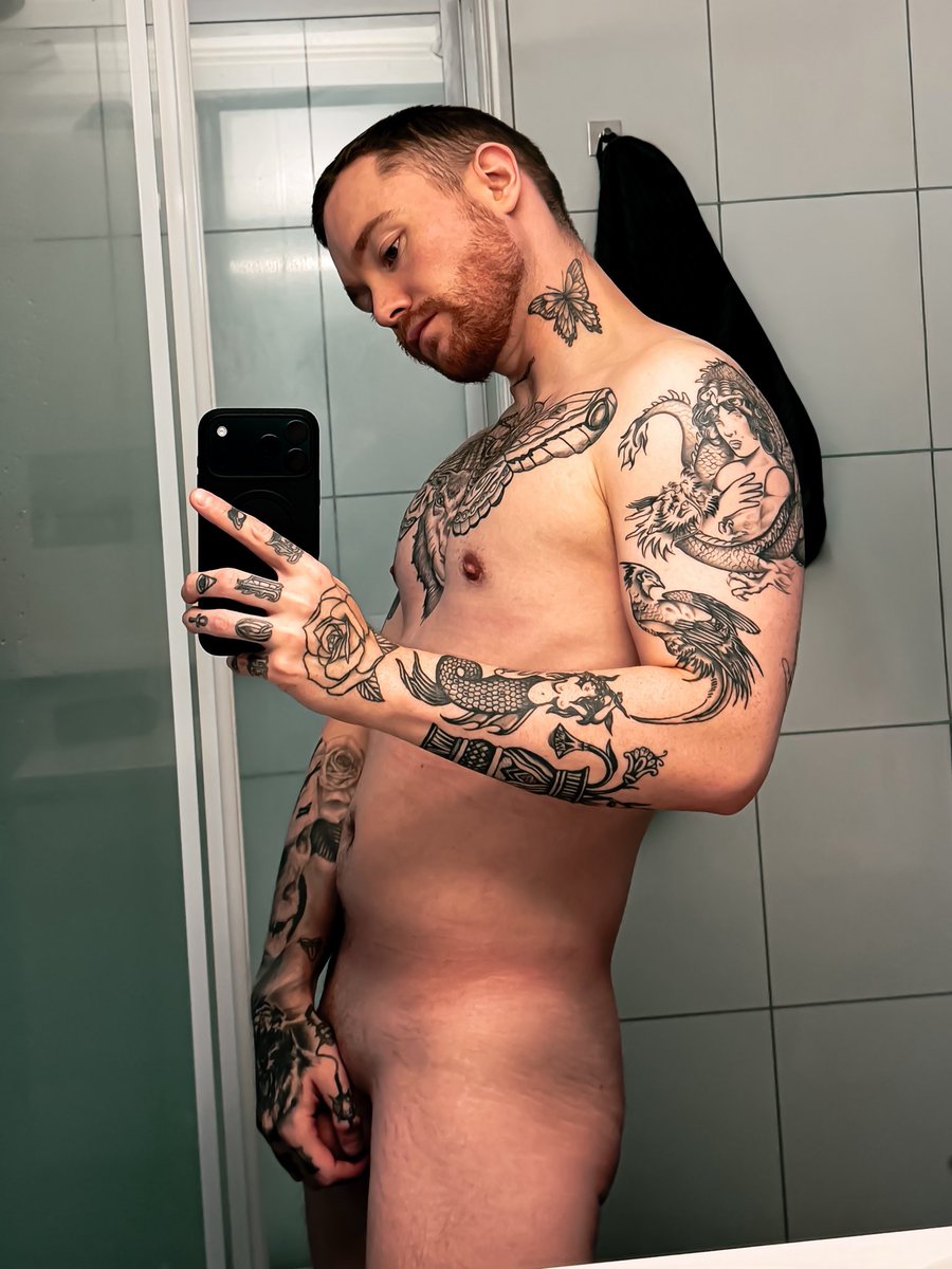 danxswe's tweet photo. Yes I have stretch marks and uneven skin, but confident 🫶🏻 #gay #tattoogay #gaynudes https://t.co/sp0atKRagh