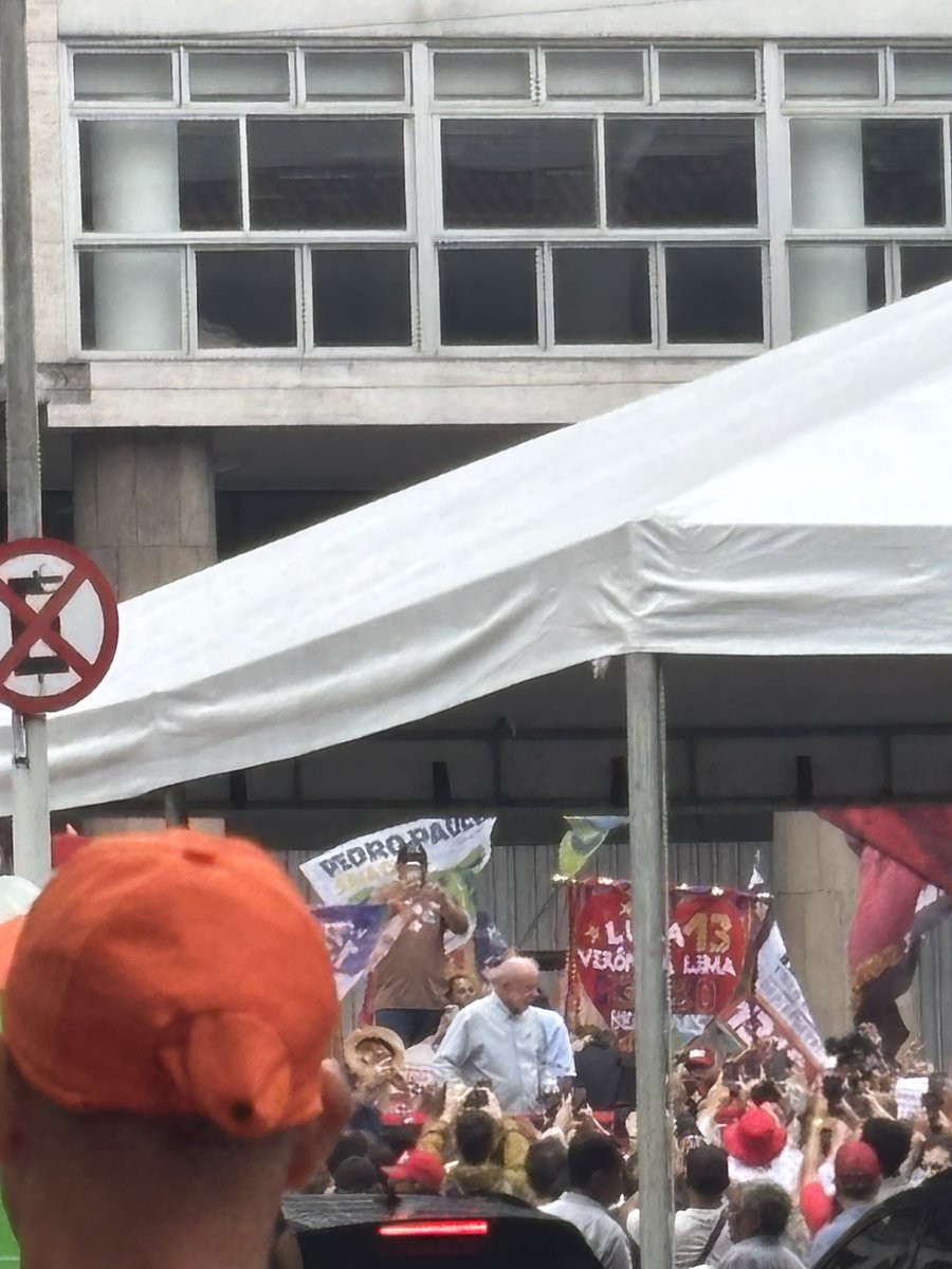 lttlbaylo's tweet photo. Fotos que vcs nunca viram do Lula pq fui eu que tirei https://t.co/gkdTVQDCZJ